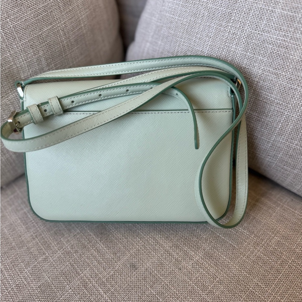 Kate Spade New York Sadie Envelope Crossbody bag NWOT - Picture 3 of 13